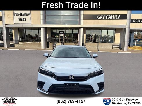 Used 2024 Honda Civic EX image 2