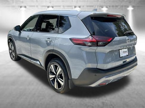 Certified 2023 Nissan Rogue SL FWD image 9