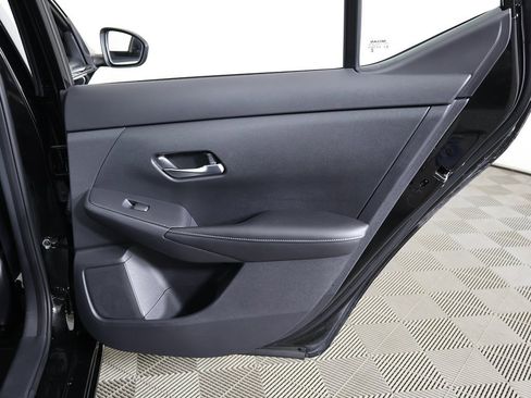 Used 2023 Nissan Sentra SV image 24