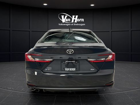 Used 2025 Toyota Camry SE w/ Convenience Package AWD/4WD image 6