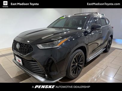 Used 2023 Toyota Highlander XSE
