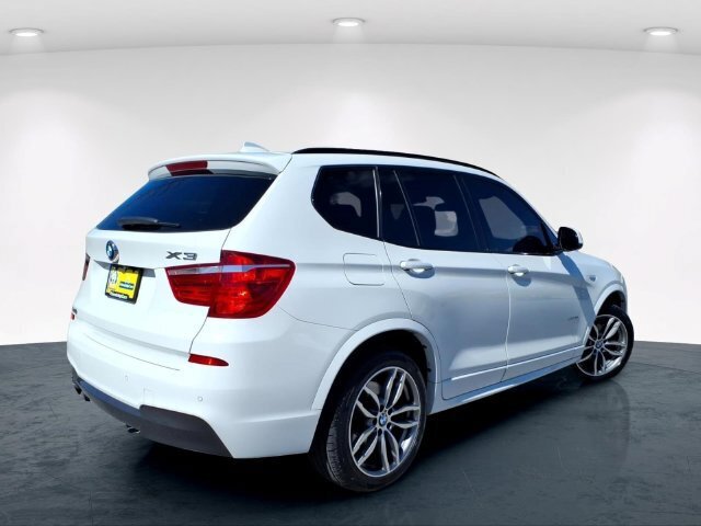 Used 2017 BMW X3 xDrive28i AWD/4WD image 6