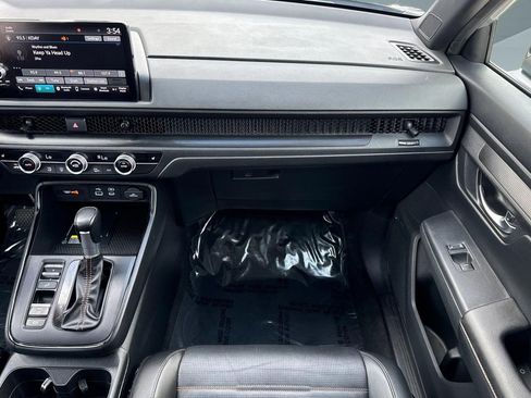 Certified 2025 Honda CR-V Sport-L image 28