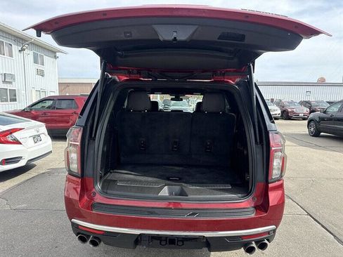 Used 2021 Chevrolet Tahoe Premier AWD/4WD image 22