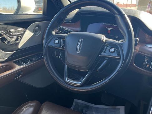Used 2021 Lincoln Aviator Reserve w/ Equipment Group 210A image 7
