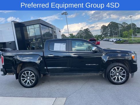 Used 2022 GMC Canyon Denali AWD/4WD image 4