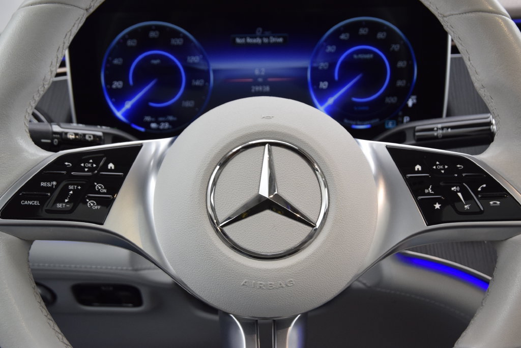 Certified 2023 Mercedes-Benz EQE 350+ SUV image 23