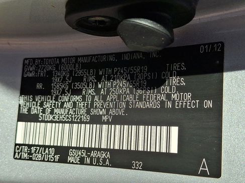 Used 2012 Toyota Highlander Limited w/ Tow Pkg image 30