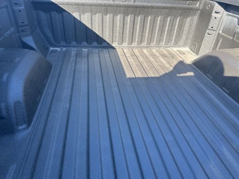 Used 2023 Chevrolet Silverado 1500 LT image 8