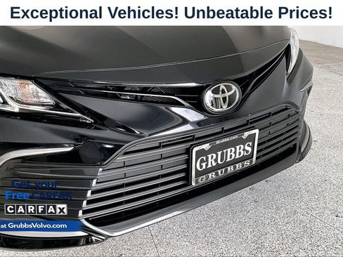 Used 2024 Toyota Camry LE FWD image 35