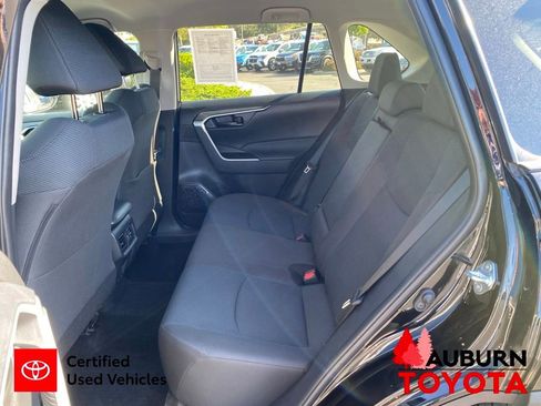 Certified 2025 Toyota RAV4 LE AWD/4WD image 20
