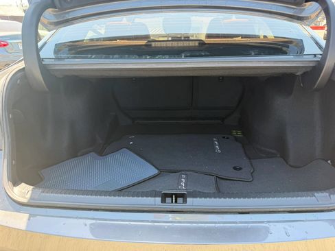 Used 2022 Lexus IS 300 RWD image 14