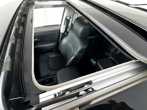 Used 2023 Nissan Armada Platinum w/ Captain's Chairs Package image 25