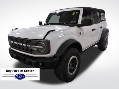 Certified 2023 Ford Bronco Badlands w/ Sasquatch Package AWD/4WD image 7