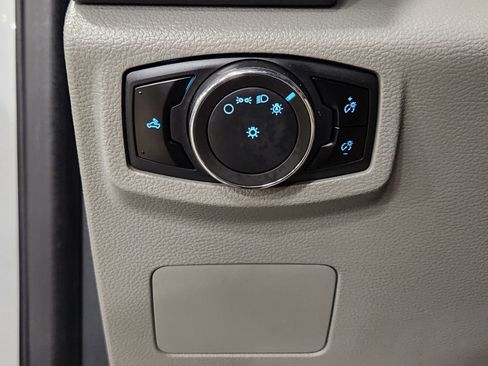 Used 2022 Ford F250 XLT image 39