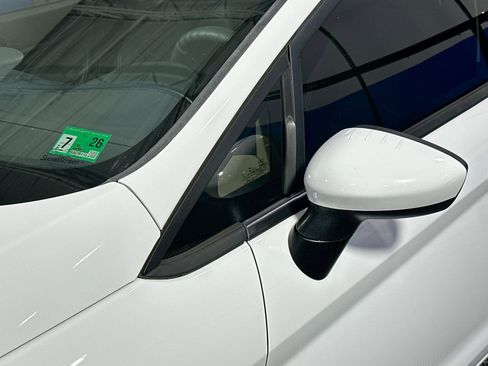 Used 2019 Ford Fiesta SE image 39