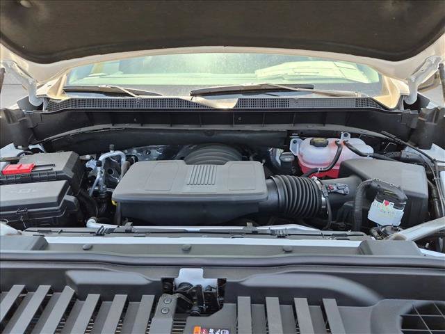 New 2026 Chevrolet Silverado 1500 RST w/ LPO, Dark Essentials Package AWD/4WD image 17