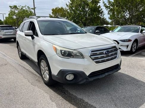 Used 2015 Subaru Outback 2.5i Premium AWD/4WD image 1