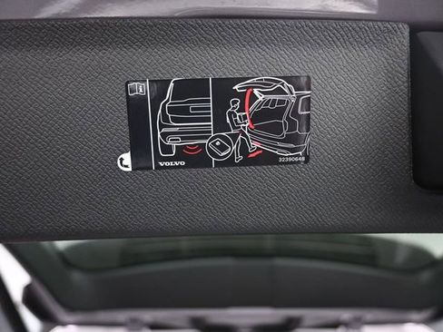 New 2026 Volvo XC90 B6 Plus w/ Protection Package Premier image 26