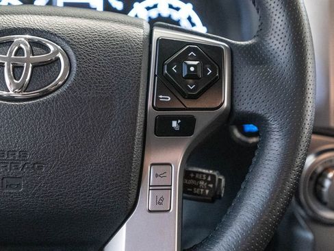 Used 2024 Toyota 4Runner SR5 AWD/4WD image 20