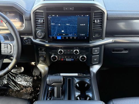 New 2026 Ford F150 Lariat w/ Equipment Group 502A High image 24