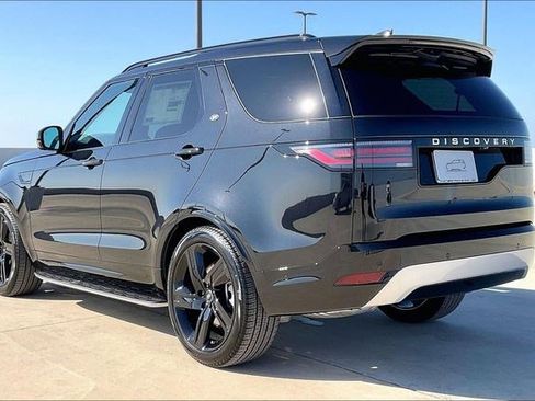 New 2026 Land Rover Discovery Limited Edition image 3