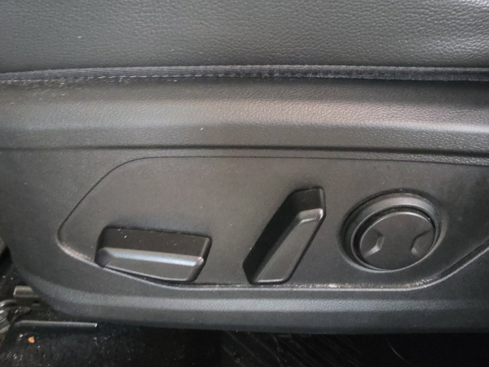 Used 2023 Hyundai Tucson Limited FWD image 6