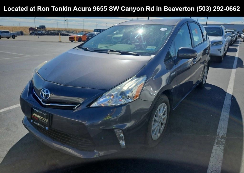 Used 2014 Toyota Prius V Two FWD image 1