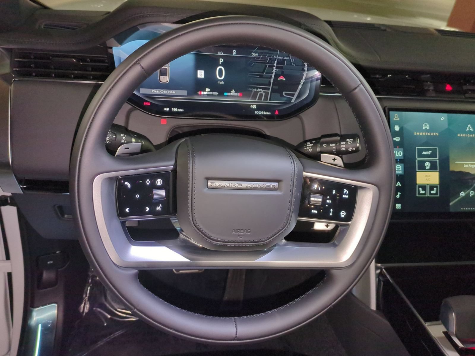 New 2026 Land Rover Range Rover SE AWD/4WD image 17