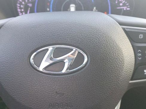 Used 2020 Hyundai Santa Fe SEL FWD image 15
