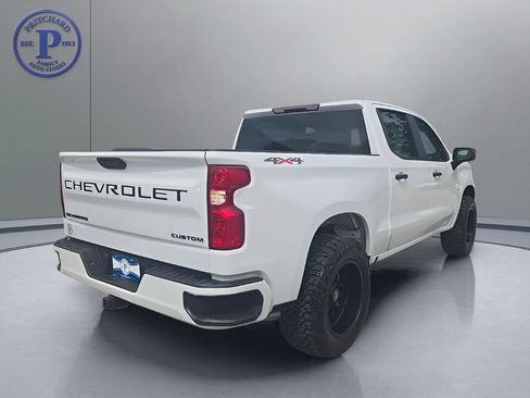 Used 2023 Chevrolet Silverado 1500 Custom w/ LPO, Dark Essentials Package AWD/4WD image 7