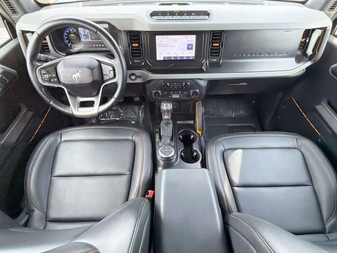 Used 2022 Ford Bronco Badlands image 14