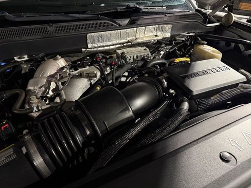 Used 2018 Chevrolet Silverado 3500 LTZ image 43