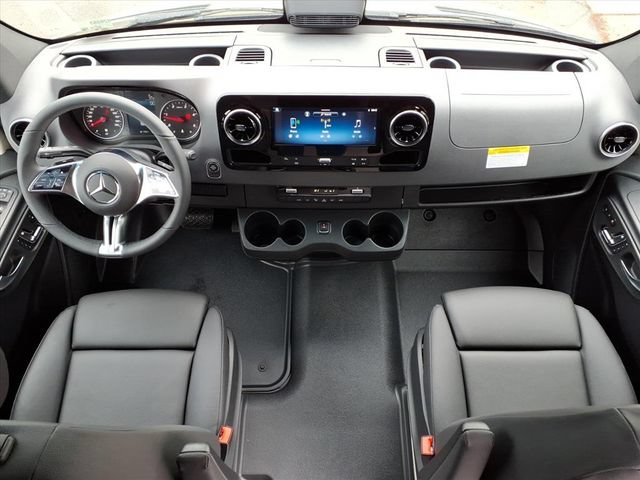 New 2026 Mercedes-Benz Sprinter 2500 image 4