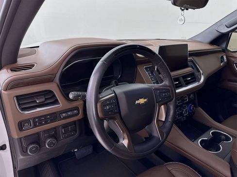 Used 2024 Chevrolet Tahoe High Country w/ Advanced Technology Package image 10