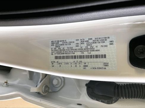 Used 2024 Ford F250 King Ranch w/ Chrome Package image 32