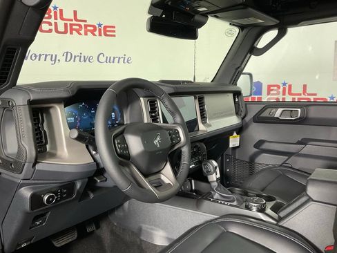 New 2026 Ford Bronco Outer Banks AWD/4WD image 13