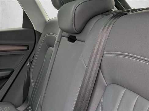 Certified 2023 Audi Q5 2.0T Premium w/ Convenience Package image 14