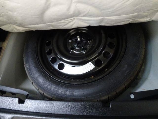 Used 2021 Ford Explorer XLT RWD image 45
