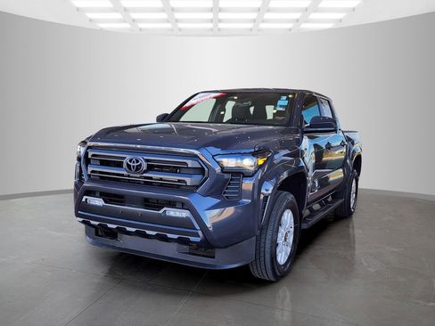 Used 2024 Toyota Tacoma SR5 image 9