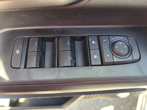 Certified 2026 Toyota Tacoma TRD Off-Road AWD/4WD image 18