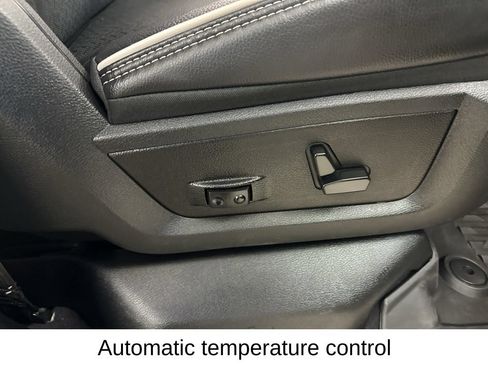 Used 2025 RAM 3500 Laramie AWD/4WD image 23