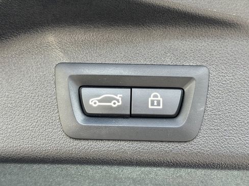 Used 2020 BMW X5 xDrive40i w/ Convenience Package image 17