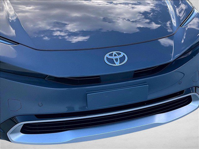 Used 2024 Toyota Prius Prime FWD image 30