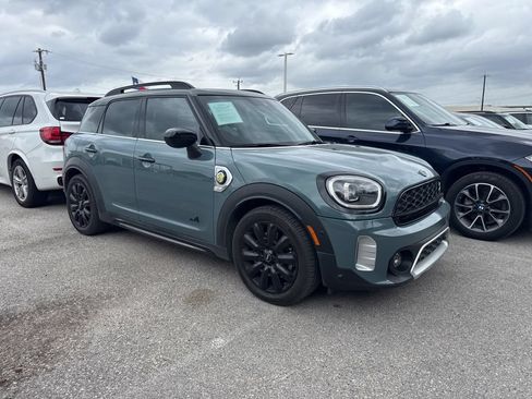 Used 2023 MINI Cooper Countryman SE w/ Mini Untamed Edition AWD/4WD image 2