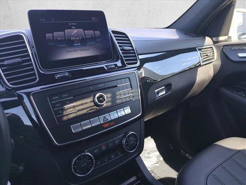 Used 2019 Mercedes-Benz GLS 450 4MATIC image 15