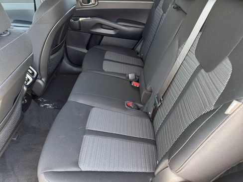 New 2026 Kia Sorento LX FWD image 19