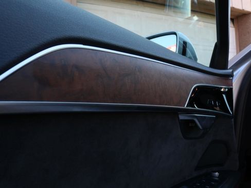 Used 2019 Audi A8 L 3.0T w/ Executive Package image 26