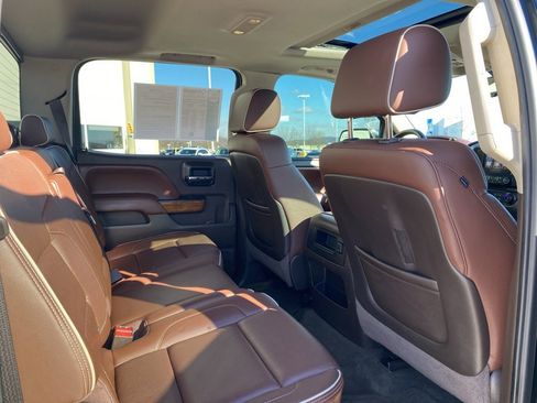 Certified 2015 Chevrolet Silverado 1500 High Country w/ High Country Premium Package image 17