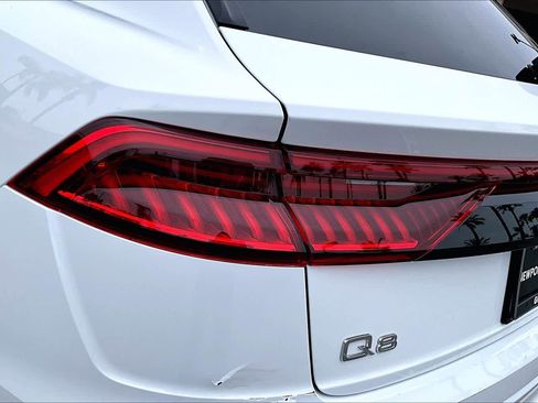 Used 2019 Audi Q8 Premium Plus w/ Premium Plus image 27
